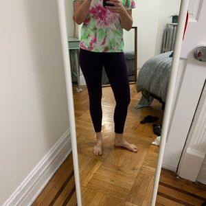 cropped lululemon wunder under